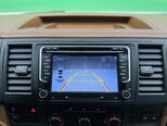 Volkswagen Transporter-12