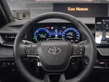 Toyota Camry-12