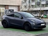 Tesla Model Y-6