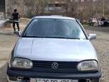 Volkswagen Golf-1