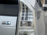 Toyota Prius-5