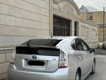 Toyota Prius-3