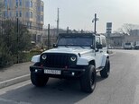 Jeep Wrangler-12