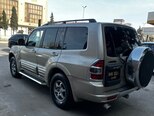Mitsubishi Pajero-5