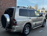 Mitsubishi Pajero-4