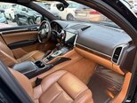 Porsche Cayenne-14