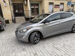 Hyundai Elantra-7