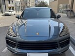 Porsche Cayenne-1