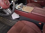 Hongqi E-HS9-6
