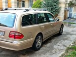 Mercedes E 240-4