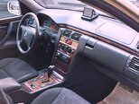 Mercedes E 240-6
