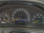 Mercedes E 240-11