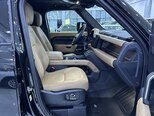Land Rover Defender-12