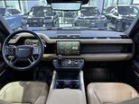 Land Rover Defender-9