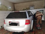 Audi A6-3