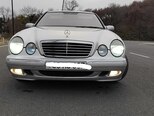 Mercedes E 220-1