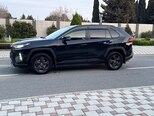 Toyota RAV4-9