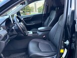 Toyota RAV4-17