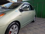 Toyota Prius-2