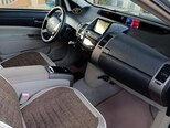 Toyota Prius-18