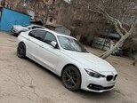 BMW 330-2