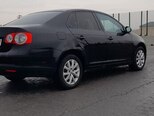 Volkswagen Jetta-4