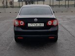 Volkswagen Jetta-5