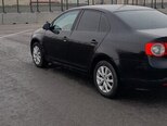 Volkswagen Jetta-7