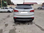 Hyundai Santa Fe-6