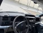 Ford Transit-13