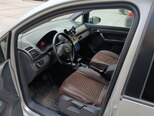 Volkswagen Touran-7