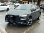 Audi Q8-2