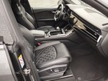 Audi Q8-10