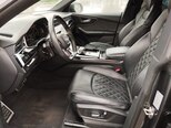 Audi Q8-12