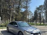 Honda Insight-3