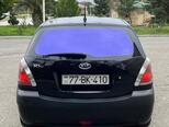 Kia Rio-7