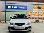Kia Rio-1