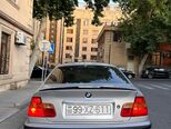 BMW 318-2