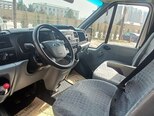 Ford Transit-9