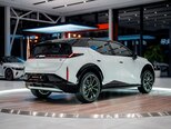 ZEEKR X-4
