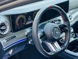Mercedes E 300 d-13