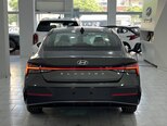 Hyundai Elantra-2