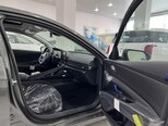 Hyundai Elantra-11