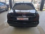 Mercedes E 220-10
