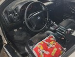 BMW 318-4