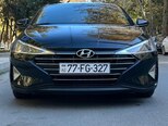 Hyundai Elantra-1