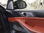 BMW X7-8