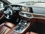 BMW X7-10