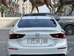 Honda Insight-7