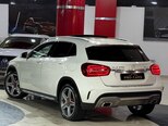 Mercedes GLA 250 4MATIC-15